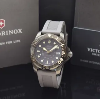 Victorinox Dive Master 500 241561 42.5mm Stainless steel