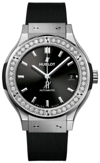 Hublot Classic Fusion 581.NX.1470.RX.1104 33mm Titanium Black