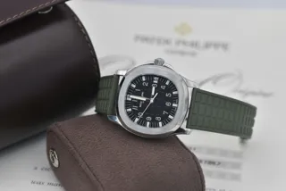 Patek Philippe Aquanaut 5066A Stainless steel Black