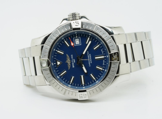 Breitling Avenger A17318101C1A1 43mm Stainless steel Blue