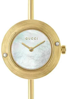 Gucci Play YA151502 Yellow gold Mother of Pearl