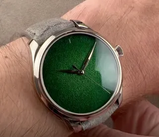 H. Moser & Cie. Endeavour 1200-1233 Stainless steel Green