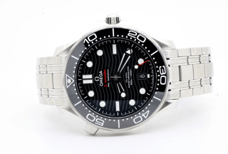 Omega Seamaster Diver 300M 210.30.42.20.01.001 Stainless steel Black