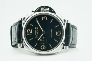 Panerai Luminor PAM 00674 Stainless steel Black