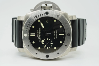 Panerai Submersible PAM 00305 Titanium Black