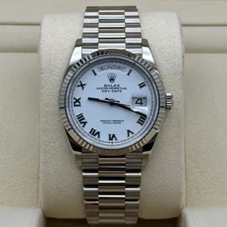 Rolex Day-Date 36 128239-0038 36mm White gold White