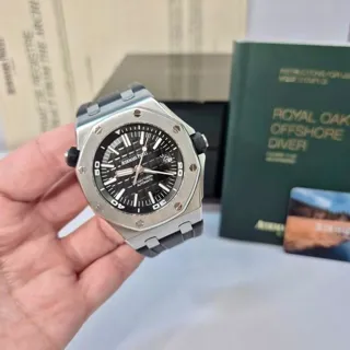 Audemars Piguet Royal Oak Offshore Diver 15710ST.OO.A002CA.01 ( OAK  ) 42mm Stainless steel Black