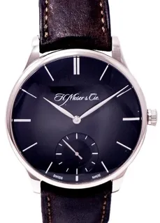 H. Moser & Cie. Venturer 2327-0201 39mm White gold Black