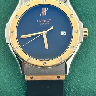 Hublot Classic Fusion 542.VX.1230.RX.MDM 42mm Yellow gold Black