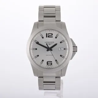 Longines Conquest 41mm Stainless steel White