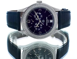 Patek Philippe Annual Calendar 5147G-001 39mm White gold Blue