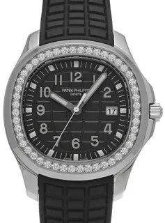 Patek Philippe Aquanaut 5267/200A-001 39mm Stainless steel Black