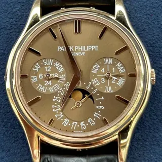 Patek Philippe Perpetual Calendar 5140R-001 37mm Rose gold Brown