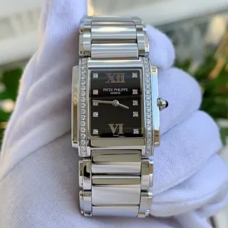 Patek Philippe Twenty~4 4910/10A-001 25mm Stainless steel Black