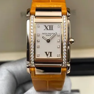 Patek Philippe Twenty~4 4920R-010 30mm Rose gold White