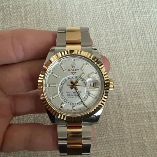 Rolex Sky-Dweller 326933 (TWO-TONE) 42mm Yellow gold and Stainless steel White