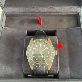 Tudor Black Bay Bronze M79250BA-0001 43mm Bronze Black