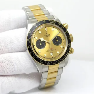 Tudor Black Bay Chronograph 79363N 41mm Yellow gold and Stainless steel Champagne