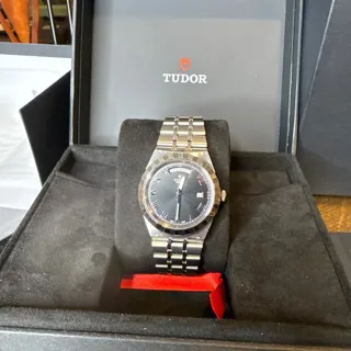 Tudor Royal M28600-0003 41mm Stainless steel Black