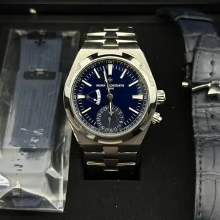 Vacheron Constantin Overseas 7900V/210A-B334 Stainless steel Blue