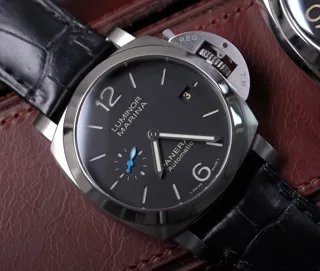 Panerai Luminor PAM01372 Stainless steel Black