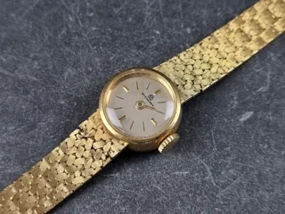 Carl F. Bucherer 18k Gold