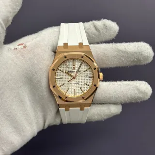 Audemars Piguet Royal Oak 15400OR.OO.D088CR.01 Rose gold Silver