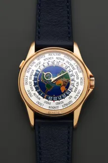 Patek Philippe World Time 5131J 39.5mm 18k yellow gold Silver and Multi-colored