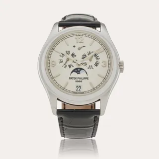 Patek Philippe Annual Calendar 5146G-001 39mm White gold Beige