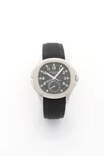 Patek Philippe Aquanaut 5164A-001 42mm Stainless steel Black