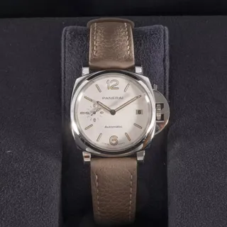 Panerai Luminor PAM 01043 Stainless steel White