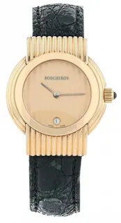 Boucheron 18237 26mm Yellow gold