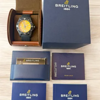 Breitling Superocean M17368 46mm Stainless steel Golden