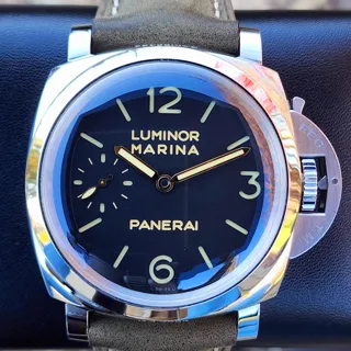 Panerai Luminor PAM 00422 47mm Stainless steel Black