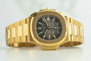 Patek Philippe Nautilus 5980/1R Rose gold Black