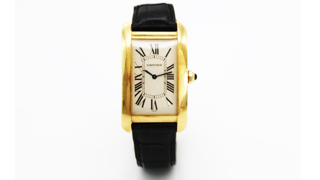 Cartier Tank Américaine 1735 1 18k yellow gold White