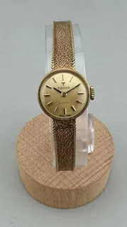 Tissot Stylist 17mm 9ct Gold