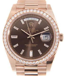 Rolex Day-Date 40 228345CHDP Everose gold Brown