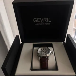 Gevril 24011 39mm Stainless steel White