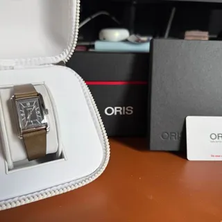 Oris Rectangular 01 561 7783 4063-07 5 19 16 25.5mm Stainless steel Green