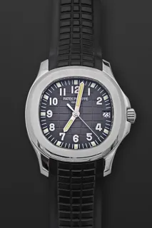 Patek Philippe Aquanaut 5165А-001 38mm Stainless steel Black