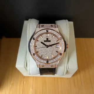 Hublot Classic Fusion 565.OX.9010.LR.1704 38mm Rose gold Golden