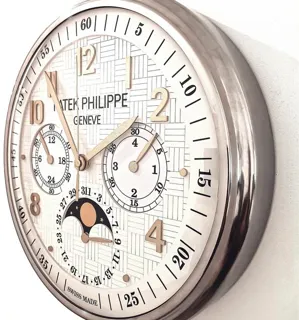 Patek Philippe Perpetual Calendar Chronograph 5270R-001 310mm Rose gold Silver