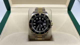 Rolex Sea-Dweller 126603-0001 Yellow gold and Oystersteel Black