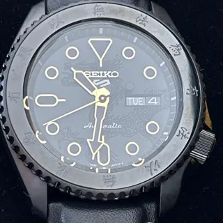 Seiko 5 Sports SRPK39K1 Stainless steel Black