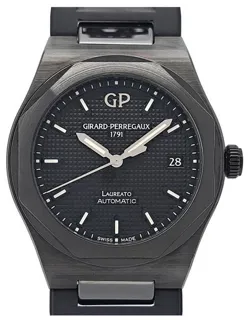 Girard-Perregaux Laureato 81005-32-631-FK6A 38mm Ceramic Black