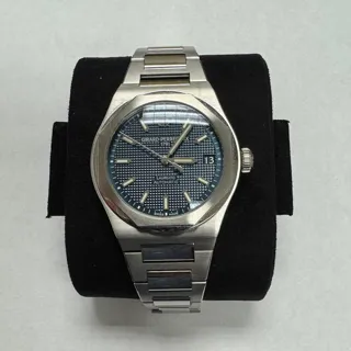 Girard-Perregaux Laureato 81010-11-431-11A 42mm Stainless steel Blue