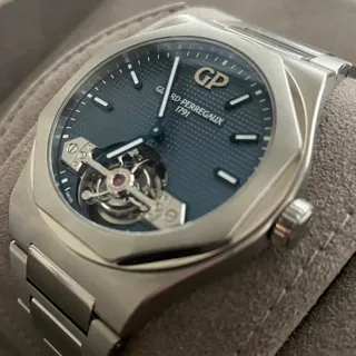 Girard-Perregaux Laureato 99115-21-431-21A 43mm Titanium Blue