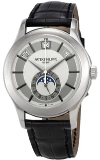 Patek Philippe Annual Calendar 5205G-001 White gold Gray