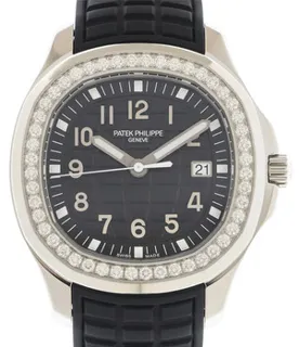 Patek Philippe Aquanaut 5267/200A-001 Stainless steel Black